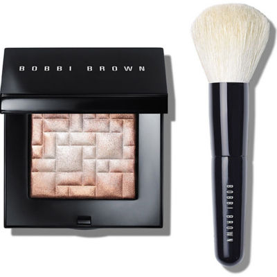 Хайлайтер бобби браун. Bobbi Brown highlighting Powder. Хайлайтер Бобби Браун Pink Glow. Bobbi Brown highlighting Powder Quartz Glow.