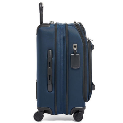 Tumi arrive carry outlet on