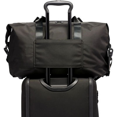 tumi bag outlet