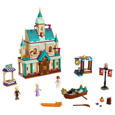 arendelle wooden castle