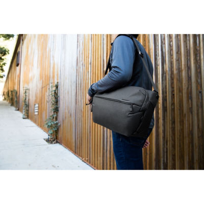 Buy Peak Design Everyday Sling 10L v2 - Black Online in Singapore