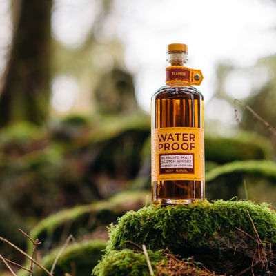 Waterproof Blended Malt Scotch Whisky 1L 3