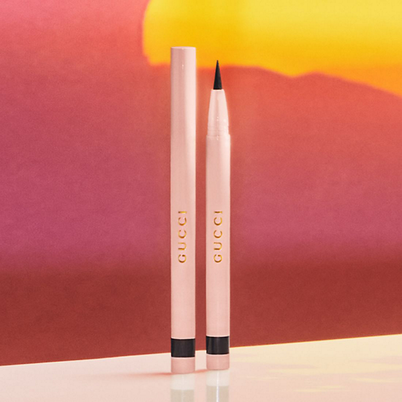 Buy GUCCI Stylo Definition L'Obscur Eyeliner Pencil Online in Singapore |  iShopChangi