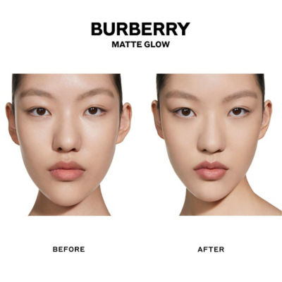 Buy BURBERRY Matte Glow Cushion Online in Singapore | iShopChangi