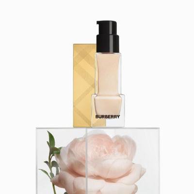 Burberry glow primer sale