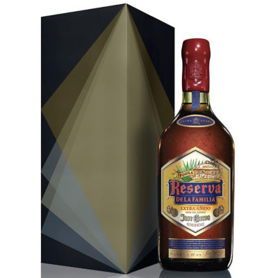 JOSE CUERVO RESERVA DE LA FAMILIA® EXTRA-AÑEJO 700ML 38%