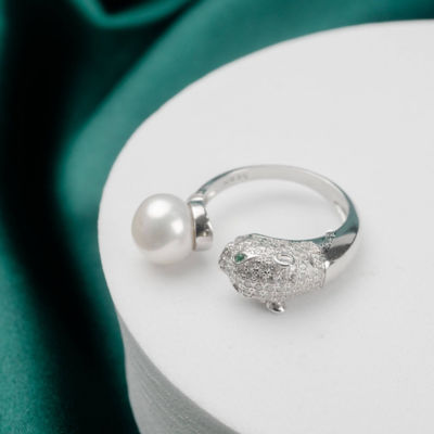 Pearly Lustre Leopard Freshwater Pearl Ring WR00038 | RAINFOREST 4