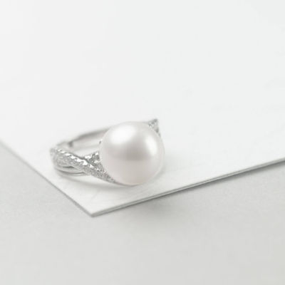 Pearly Lustre Elegant Freshwater Pearl Ring WR00070 3