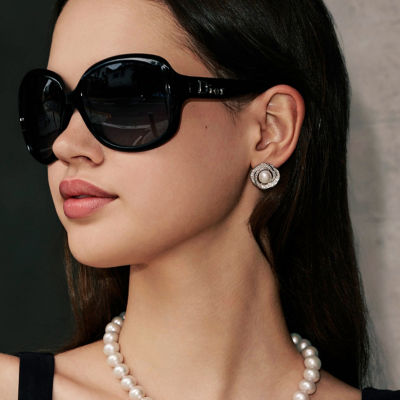 Pearly Lustre Garden City Freshwater Pearl Earrings WE00436| New Yorker Collection 3