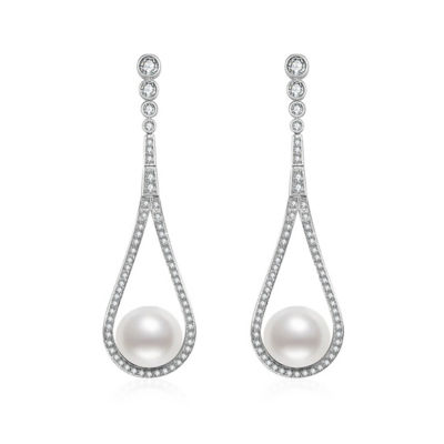 Pearly Lustre Elegant Freshwater Pearl Earrings WE00347 1