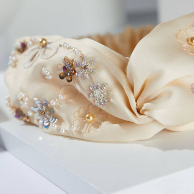 Pearly Lustre Passion for Life French Embroidery Freshwater Pearl Hairwear HW00012 4