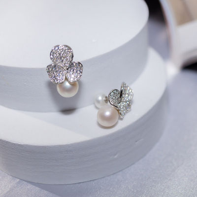 Pearly Lustre Garden City Freshwater Pearl Earrings WE00129 | Elegant Collection 3