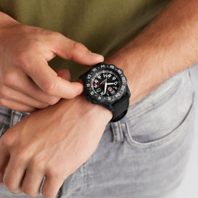 Luminox F-117 夜鹰™ 系列 - 6441 8