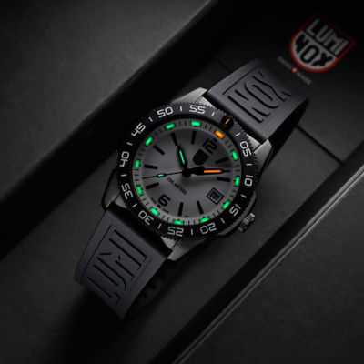Luminox Pacific Diver Ripple Series - 3127.M 9