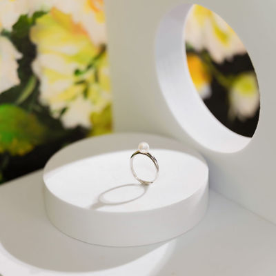 Pearly Lustre Elegant Freshwater Pearl Ring WR00117 2