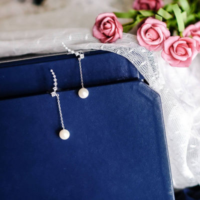 Pearly Lustre Elegant Freshwater Pearl Earrings WE00048 3