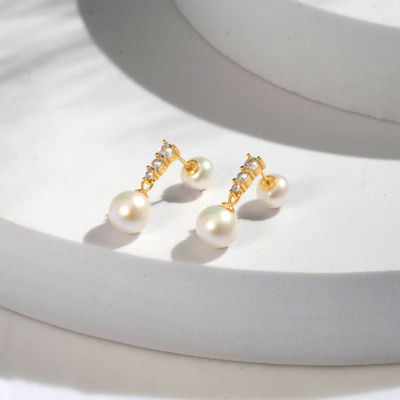 Pearly Lustre Elegant Freshwater Pearl Earrings WE00443 2
