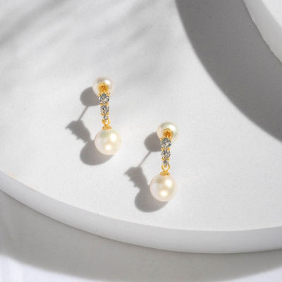 Pearly Lustre Elegant Freshwater Pearl Earrings WE00443 4