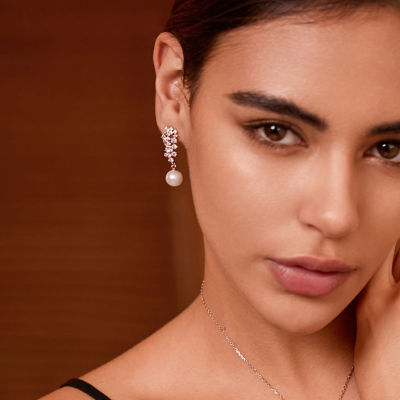 Pearly Lustre New Yorker Freshwater Pearl Earrings WE00345 | Wedding Series 5