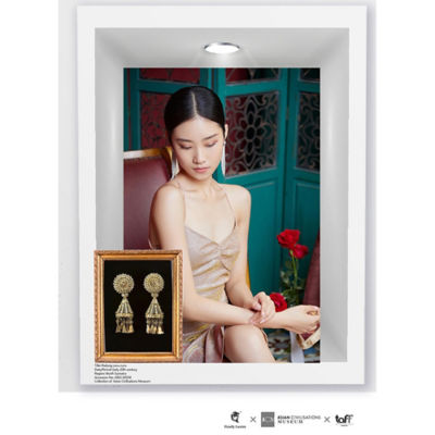 Pearly Lustre Asian Civilisations Museum Freshwater Pearl Earrings WE00229 | New Yorker Collection 4
