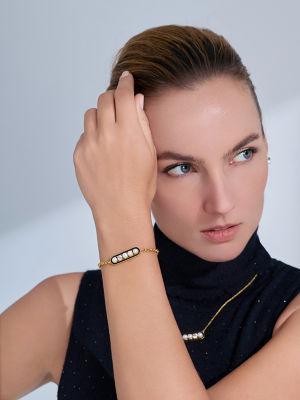 Pearly Lustre Top Grading Freshwater Pearl Bracelet WB00162 | DECO 5