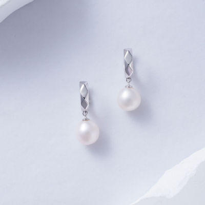Pearly Lustre New Yorker Freshwater Pearl Earrings WE00350 4