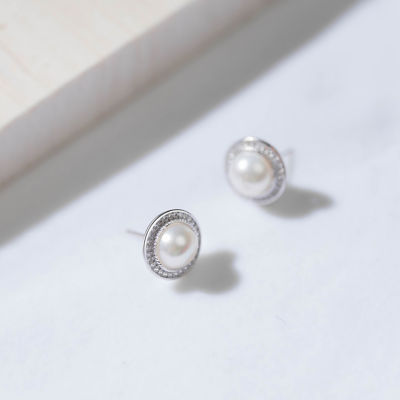 Pearly Lustre Asian Civilisations Museum Freshwater Pearl Earrings WE00414 | New Yorker Collection 3