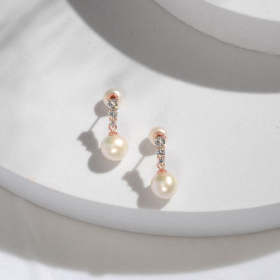 Pearly Lustre Elegant Freshwater Pearl Earrings WE00442 2