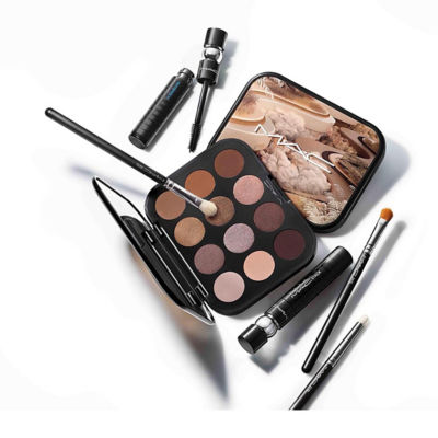 M·A·C MAC Connect In Colour Eye Shadow Palette: Unfiltered Nudes 9