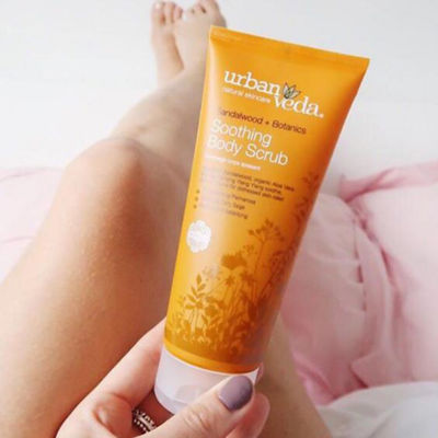 Urban Veda Soothing Body Wash - Sandalwood + Botanics 200ml 4