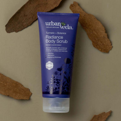 Urban Veda Radiance Body Scrub - Turmeric + Botanics 200ml 4