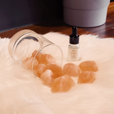 Pristine Himalayan Salt Crystal Stone Lamp 4