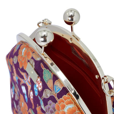 COCOONESE Pearls Chain Handle Clasp Sling Bag - Lucky Swallow 3