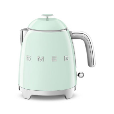 SMEG KLF05PGUK 0.8L Mini Electric Kettle - Pastel Green 2