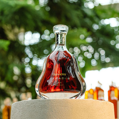 Buy Hennessy Paradis 700ml 40% Online in Singapore | iShopChangi