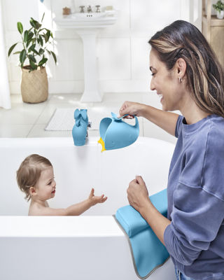 Skip Hop MOBY® Waterfall Bath Rinser 4