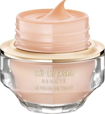 Buy CLE DE PEAU Beauté The Foundation Online in Singapore
