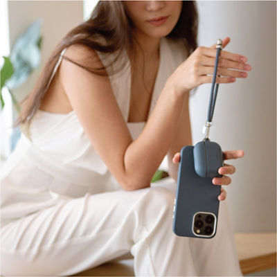 Uniq Laurel Handstrap 3