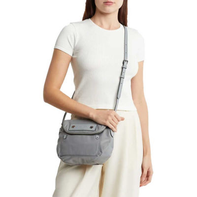 ★人気★MARC JACOBS Preppy Nylon Mini Natasha Crossbody Bag Marc By Marc Jacobs Preppy Mini Natasha Nylon Crossbody Bag
