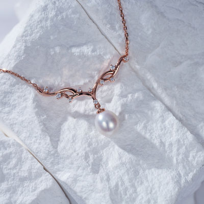 Pearly Lustre Top Grade Freshwater Pearl Necklace WN00579 | STARRY 3