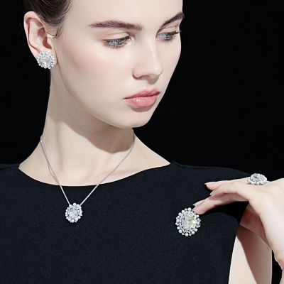 Pearly Lustre Top Grade Freshwater Pearl Necklace WN00576 | CELESTE 4