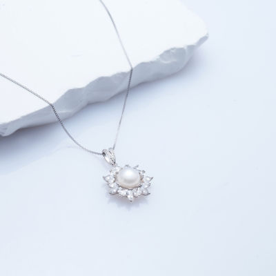 Pearly Lustre Top Grade Freshwater Pearl Necklace WN00666 | CELESTE 3