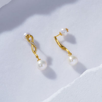 Pearly Lustre Elegant Freshwater Pearl Earrings WE00633 3