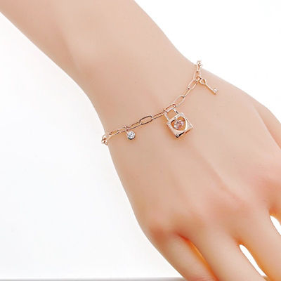 Chomel Heart Lock Charm Bracelet 3