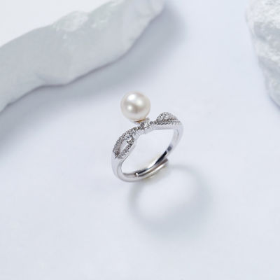 Pearly Lustre Top Grade Freshwater Pearl Ring WR00264 | STARRY 2