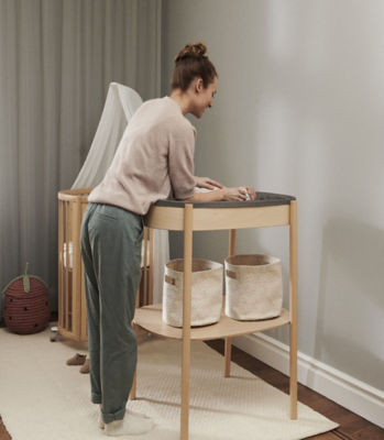 Stokke® Sleepi™ Changing Table 2
