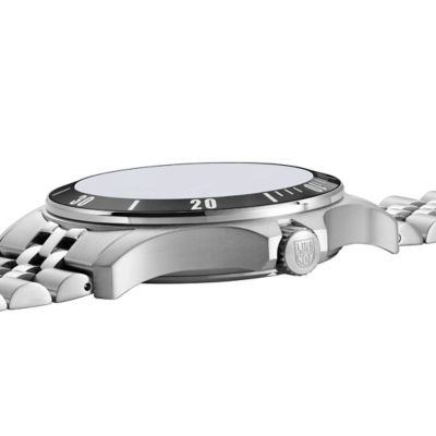 Luminox 陆地运动计时器系列 - 0911 6