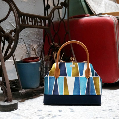 COCOONESE Leather Top-Handle Bag - Blocks 8
