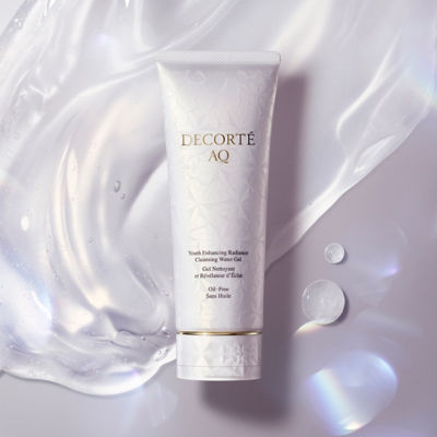 DECORTÉ AQ Youth Enhancing Radiance Cleansing Water Gel 2