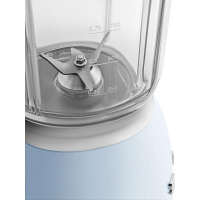 SMEG BLF03PBUK Blender - Pastel Blue 5